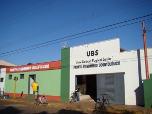 Vários problemas foram encontrados no prédio do posto de saúde da rua 12