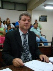 Renato Moreira defende a atual administração