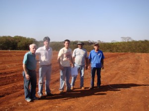 João Barbosa durante visita a sede do antigo CEPAR confere andamento das obras da empresa Tomilho