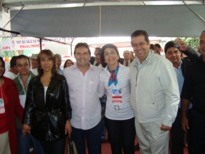 A vereadora Maurilia Landim ao lado do Deputado Federal Paulinho da Força (presidente estadual do PDT)  e do Ministro do Trabalho e Emprego  Carlos Luppi (presidente nacional do PDT)