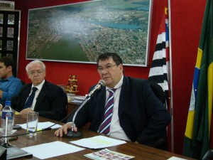 José Mendonça reassumiu a presidência do Legislativo