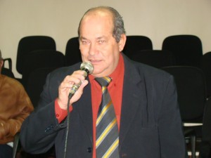 Vereador José Antônio Lopes durante sessão da Câmara Municipal