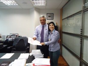 A vereadora Maurilia Landim durante encontro com o Deputado Major Olímpio Gomes