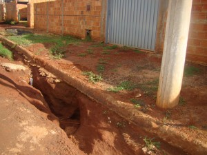 Foto mostra situação vivida por moradores do Thais II