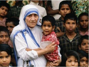 Madre Tereza de Calcutá, exemplo até nos dias atuais