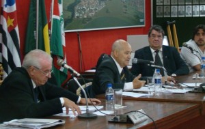 O presidente o Legislativo Guairense, José Antonio Lopes (foto), comandará a sessão ordinária nesta próxima terça-feira (7)