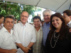 Os vereadores com o Governador do Estado Geraldo Alckmin e o Deputado Roberto Engler