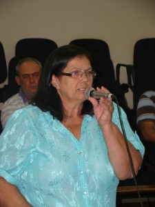A vereadora Cida Armani durante sessão ordinária da Câmara 