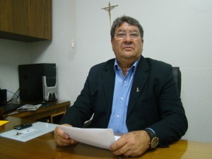 O vereador José Mendonça, no Gabinete da Presidência da Câmara Municipal 